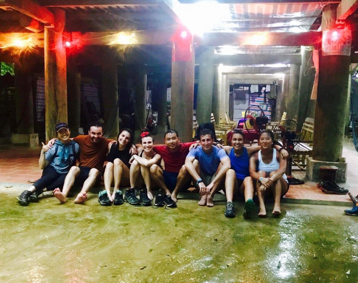 Nha Tan - Mai Chau Homestay And Tours Dış mekan fotoğraf